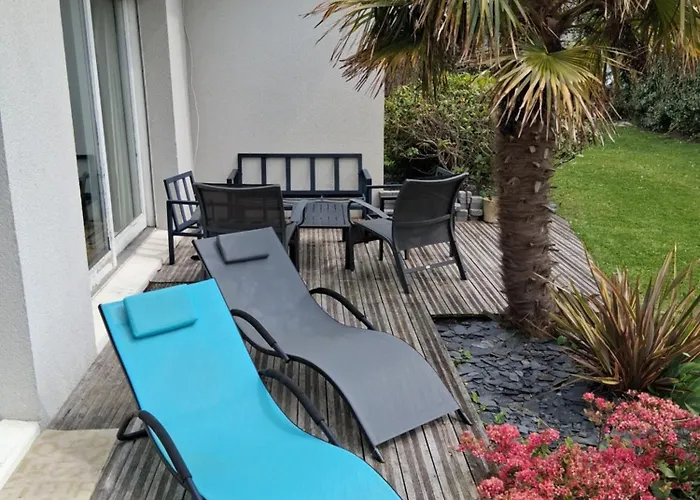 « beausejour » De 180 M2